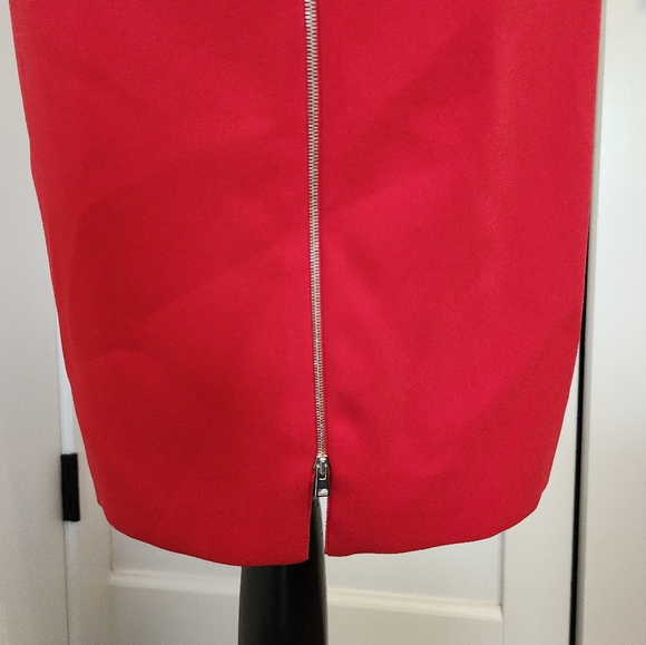 "New" Victoria Beckham gorgeous red dress - Picture 4 of 6